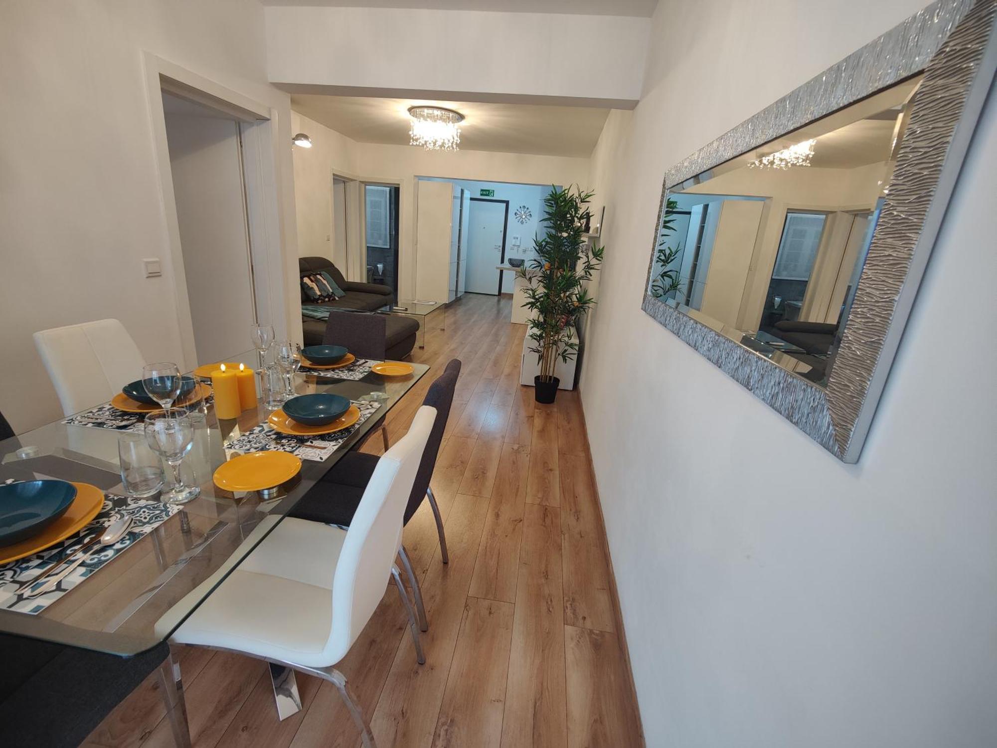 Central Modern Sliema 2 Bedroom Apartment Eksteriør billede