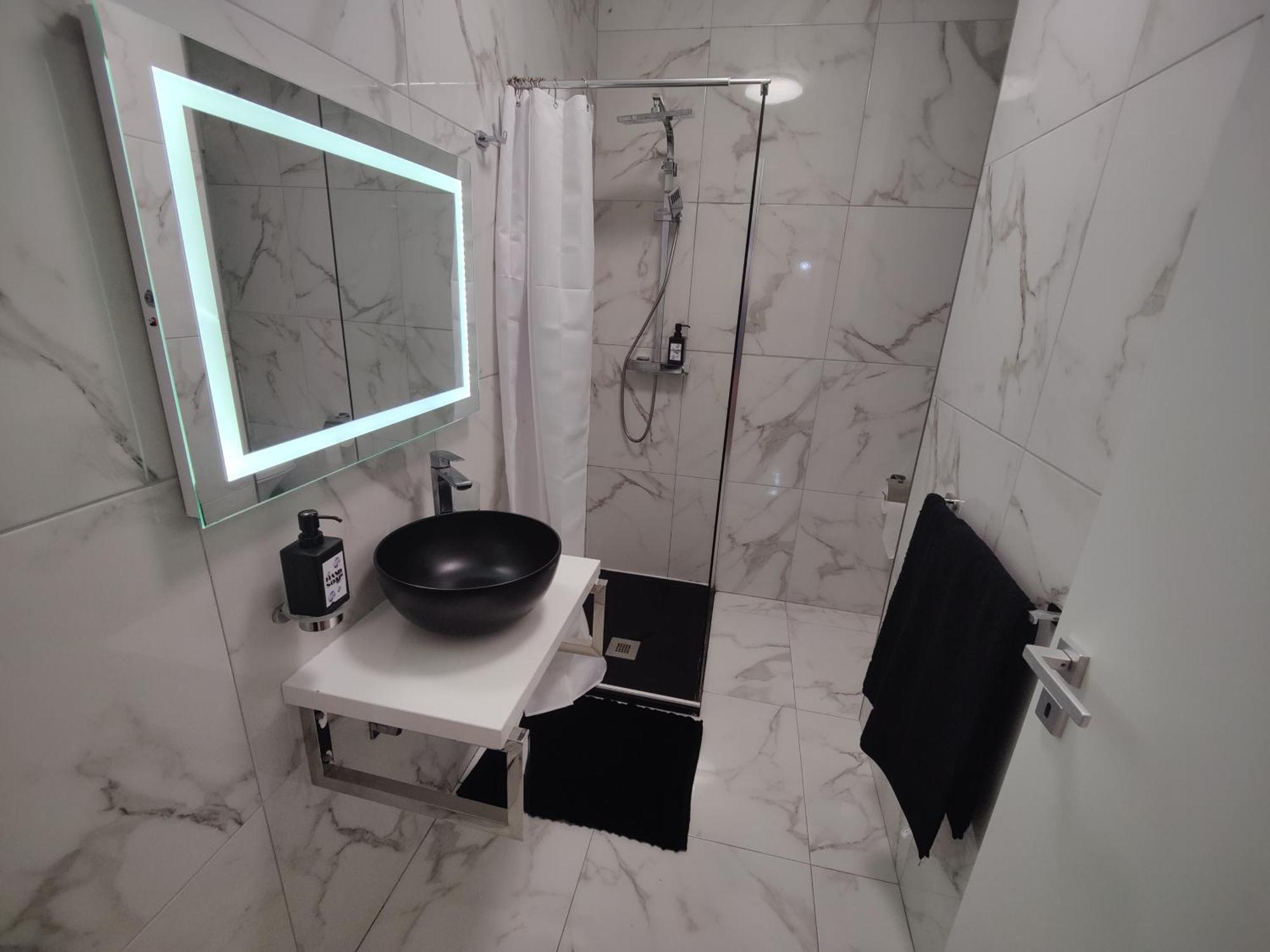 Central Modern Sliema 2 Bedroom Apartment Eksteriør billede