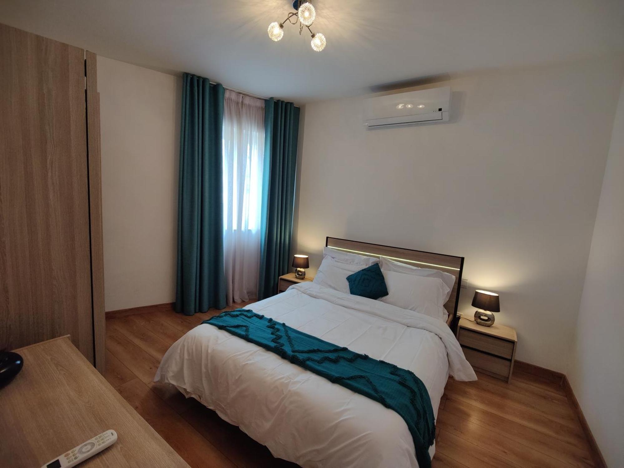 Central Modern Sliema 2 Bedroom Apartment Eksteriør billede